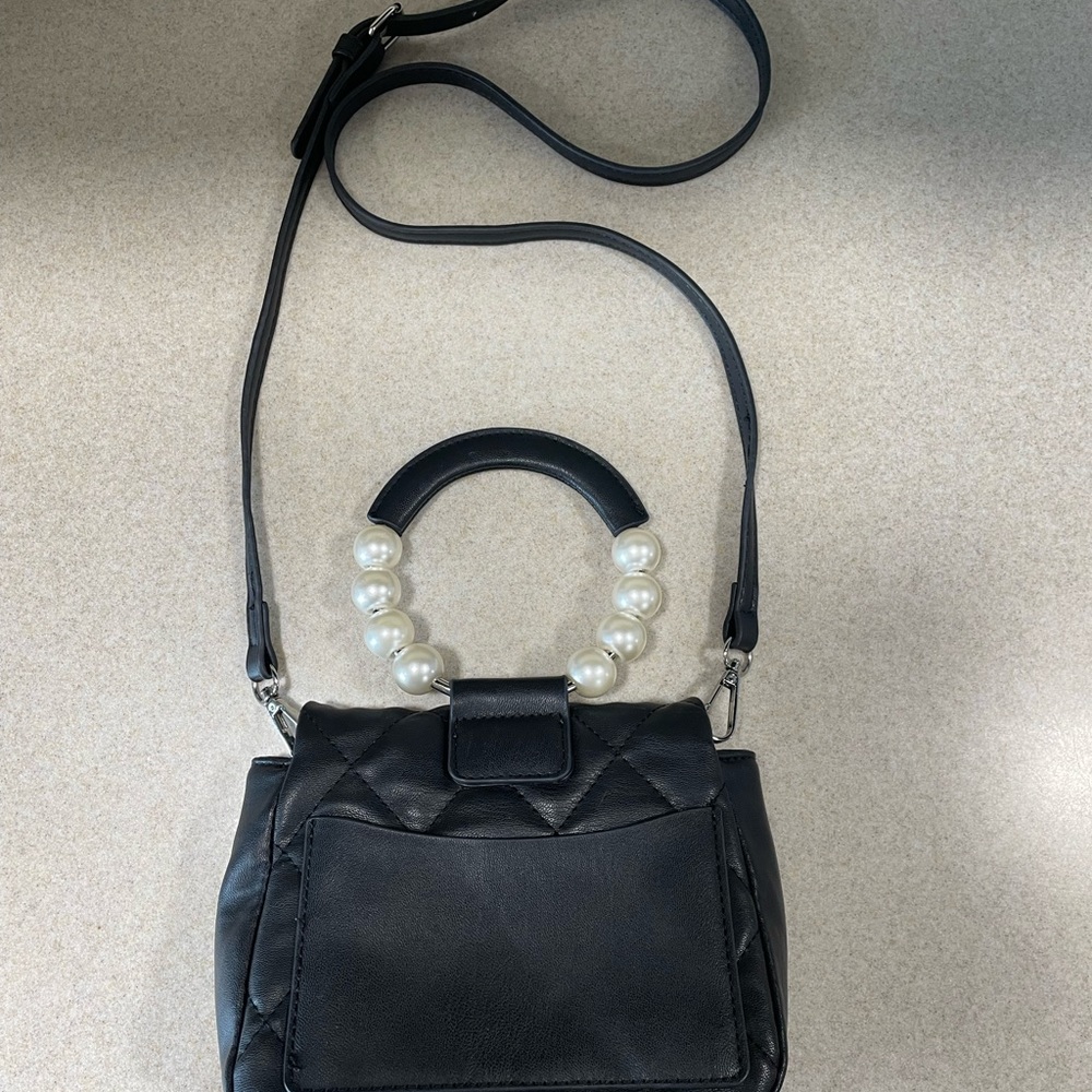 Badgley Mischka Diamond Quilted Mini Purse Pearl Accented Tophandle Strap Incl